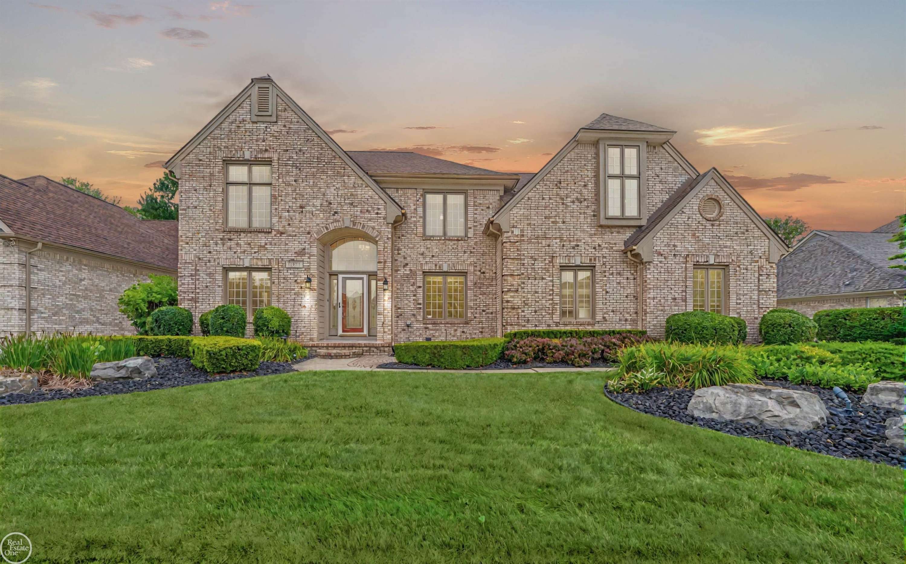 Shelby Twp, MI 48315,11877 Cedarwood Drive