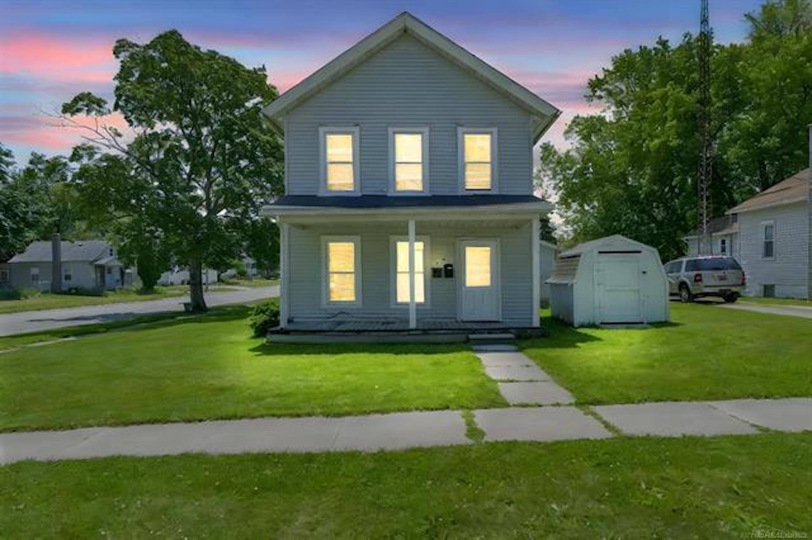 Port Huron, MI 48060,1104 Pine Street