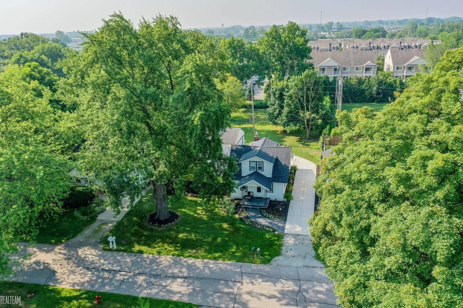 Troy, MI 48083,1120 Hartland Drive