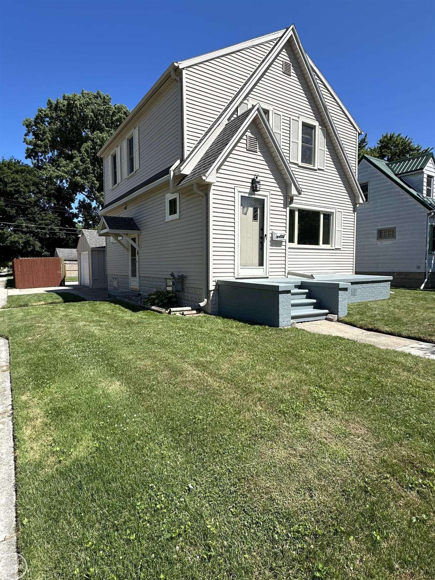 Port Huron, MI 48060,1404 21st Road