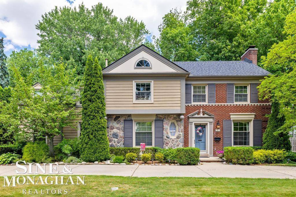 Grosse Pointe Shores, MI 48236,28 Hampton Road