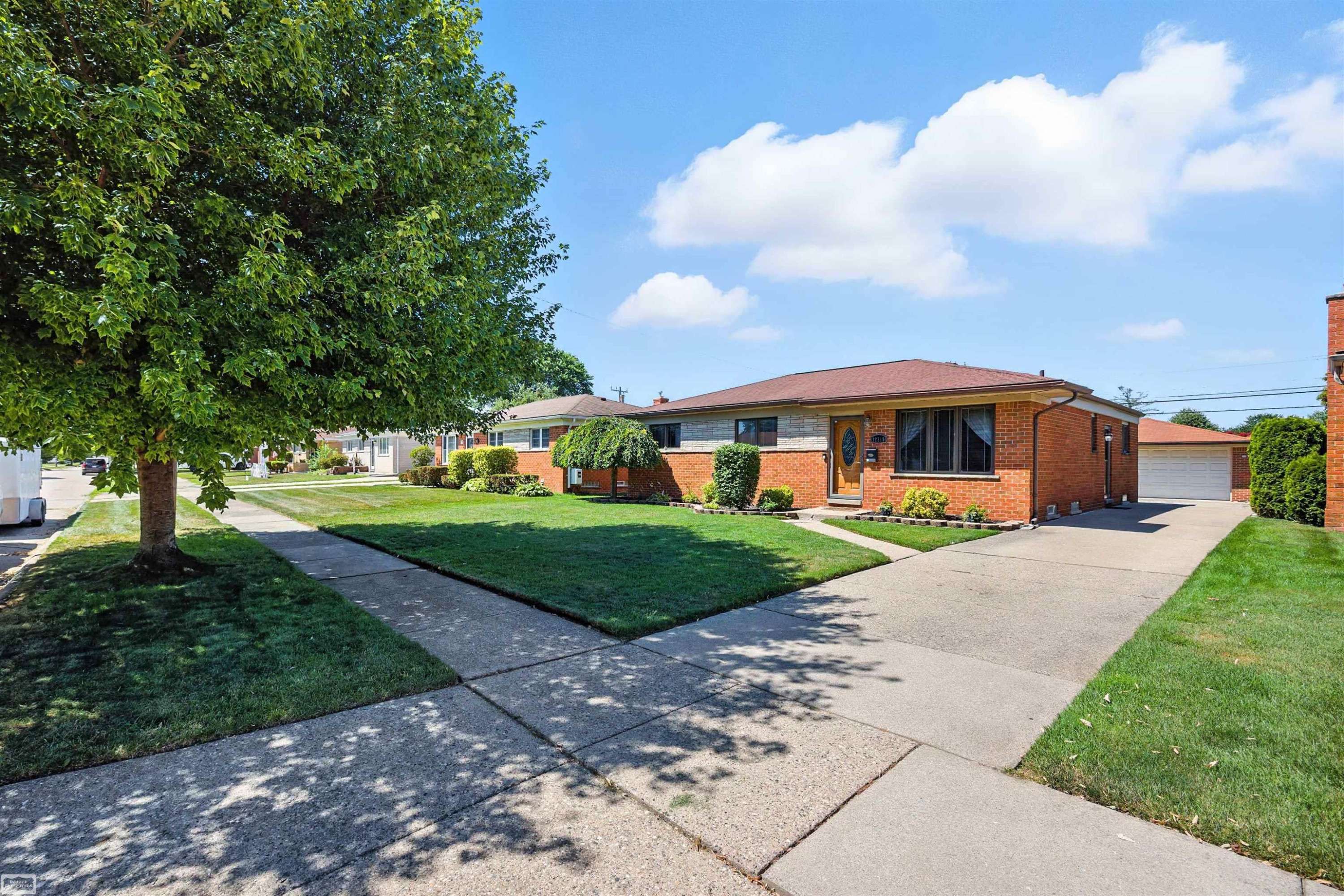 Warren, MI 48088,32719 Parker Circle