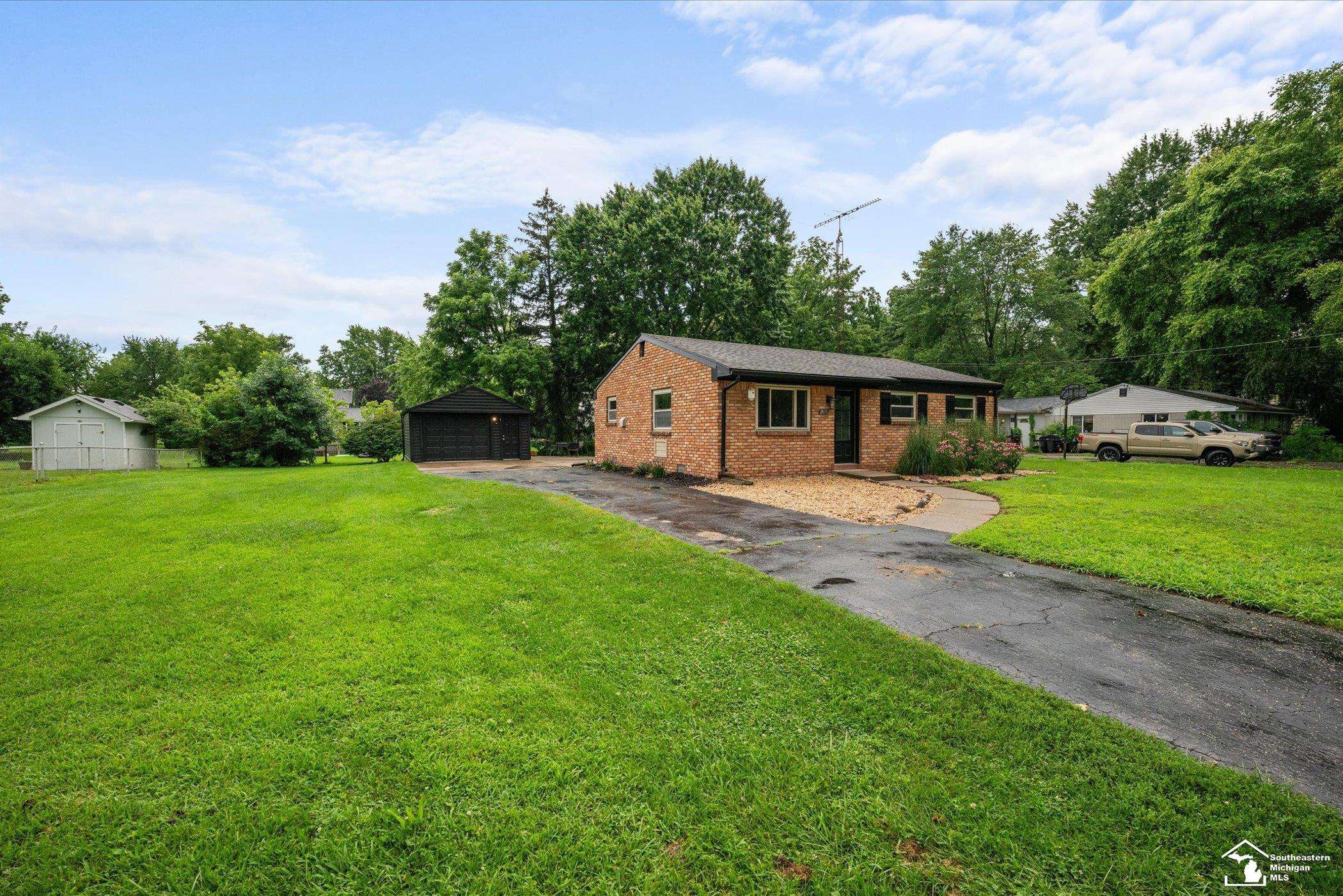 Lambertville, MI 48144,2517 Thunderbird Trail