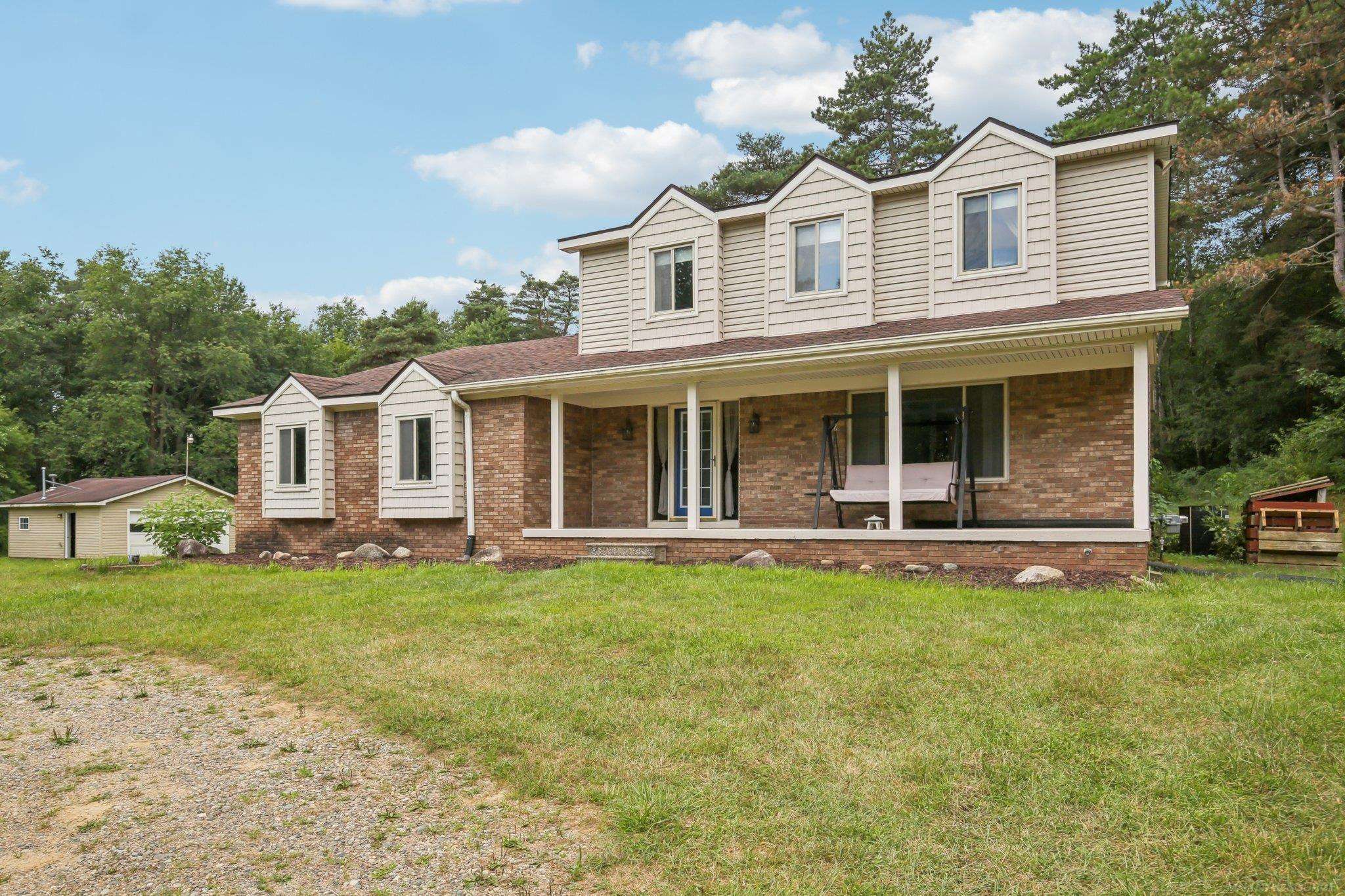 Holly, MI 48442,10951 Terrace Road
