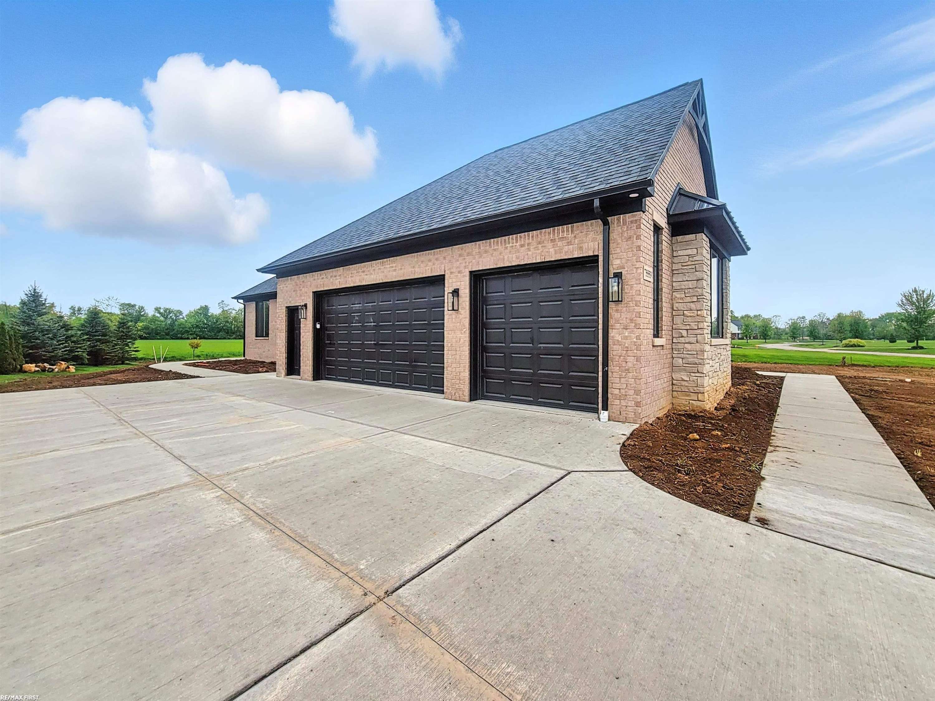 Almont, MI 48003,00000 Quail Run Drive