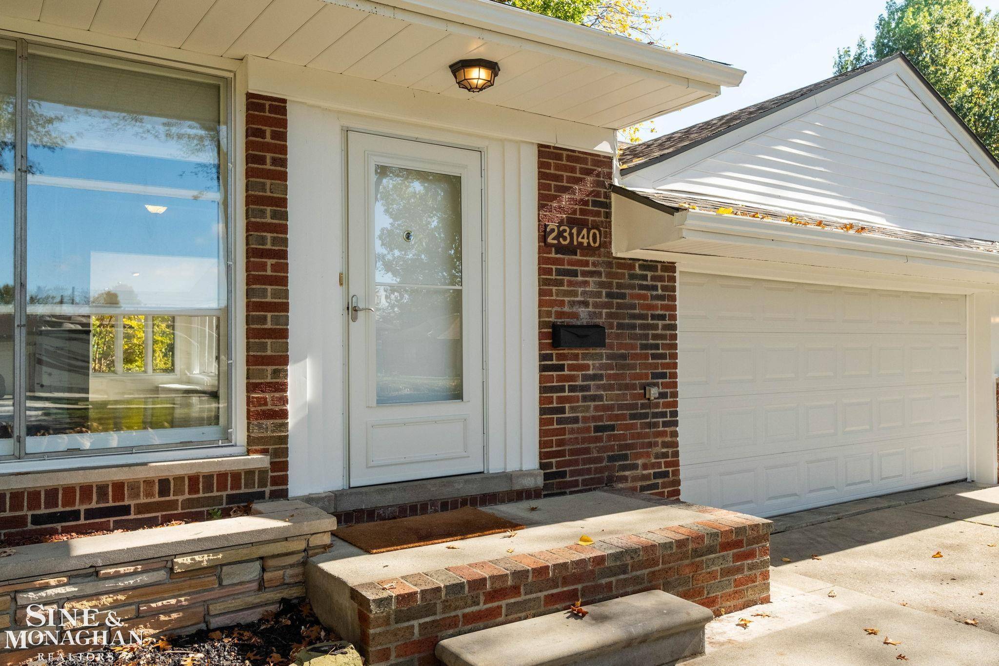 Eastpointe, MI 48021,23140 Marine Avenue