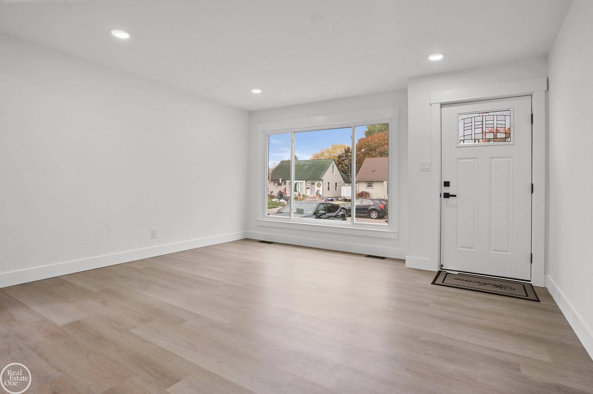 Mount Clemens, MI 48043,1309 Kingsley Street