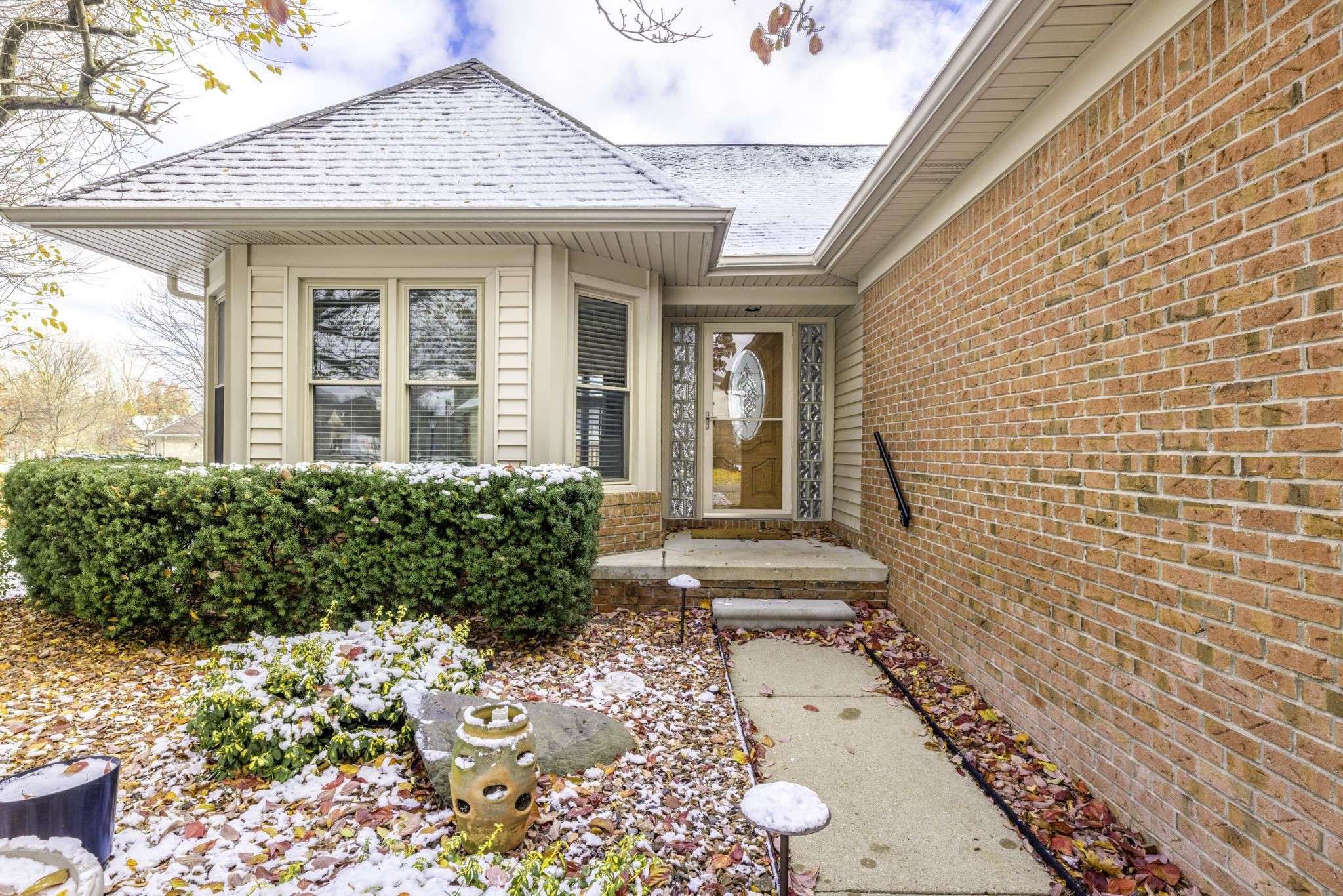 MI,6955 Cross Creek Drive