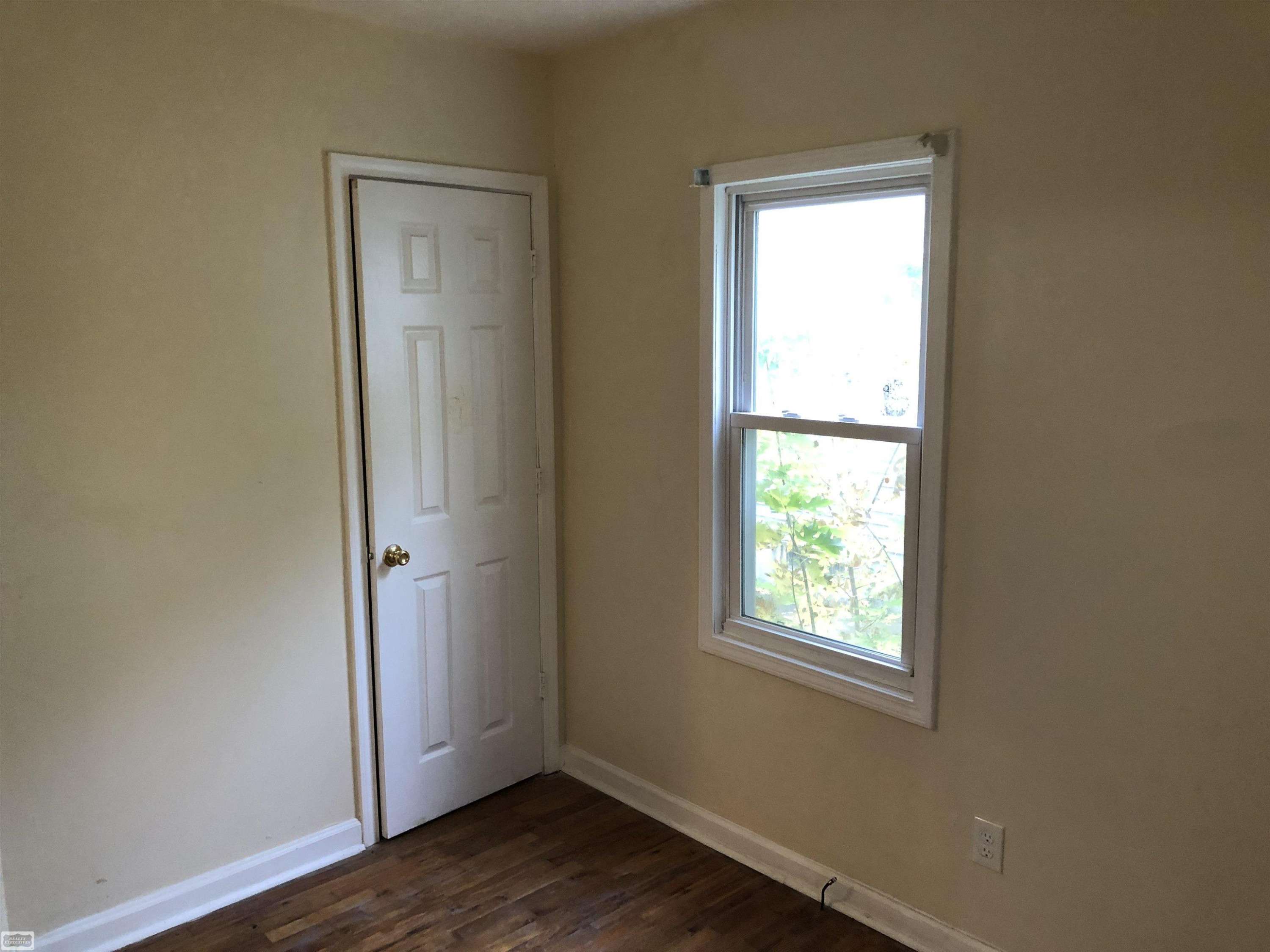 Flint, MI 48507,647 Crawford Street