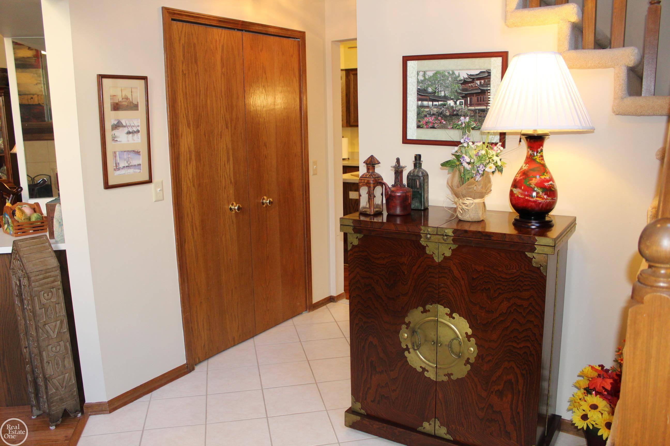 Macomb, MI 48042,52192 Southview Ridge