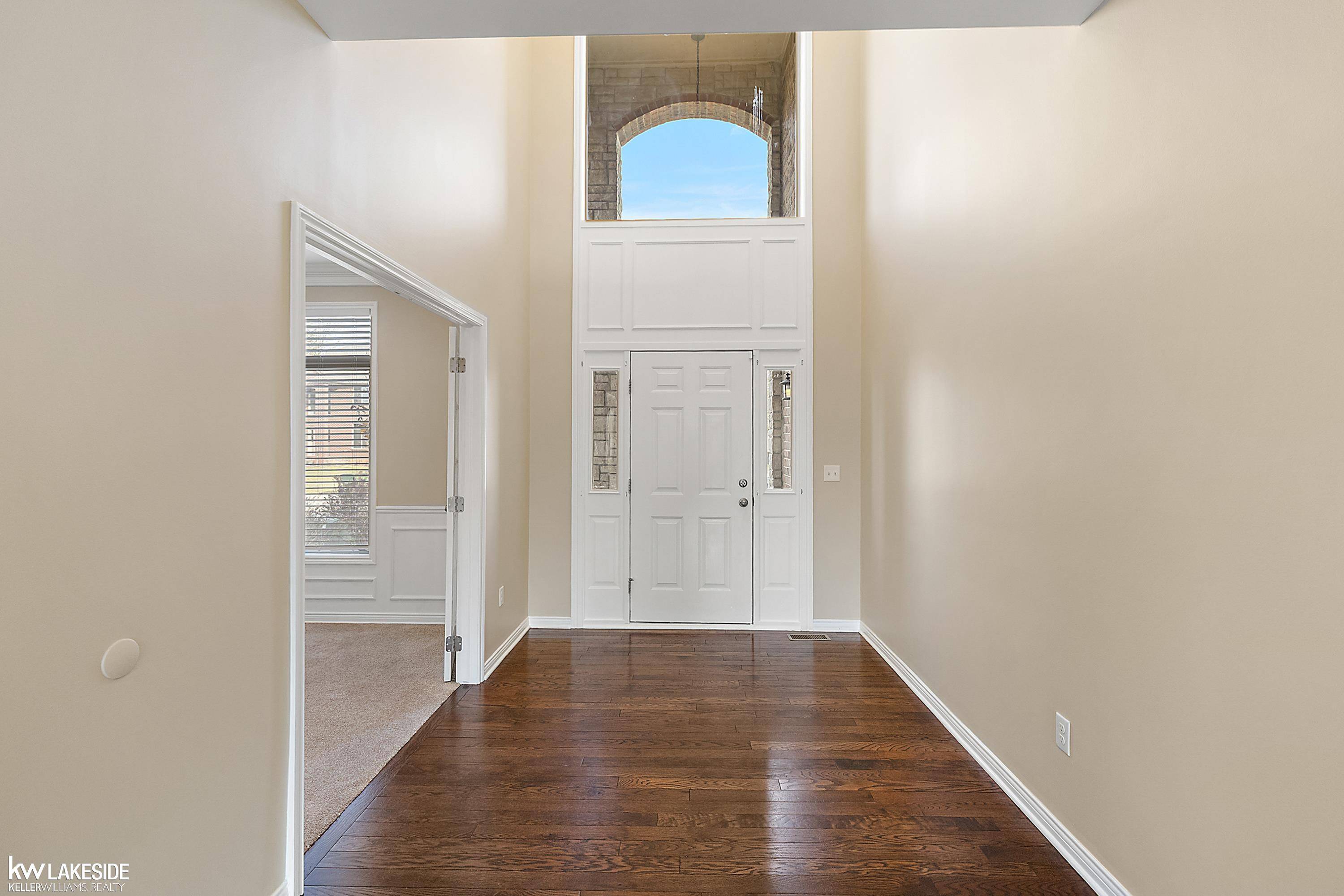 MI 48317,46267 Terrace Drive