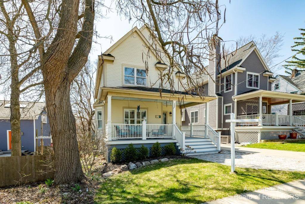 Ann Arbor, MI 48103,305 W Summit Street