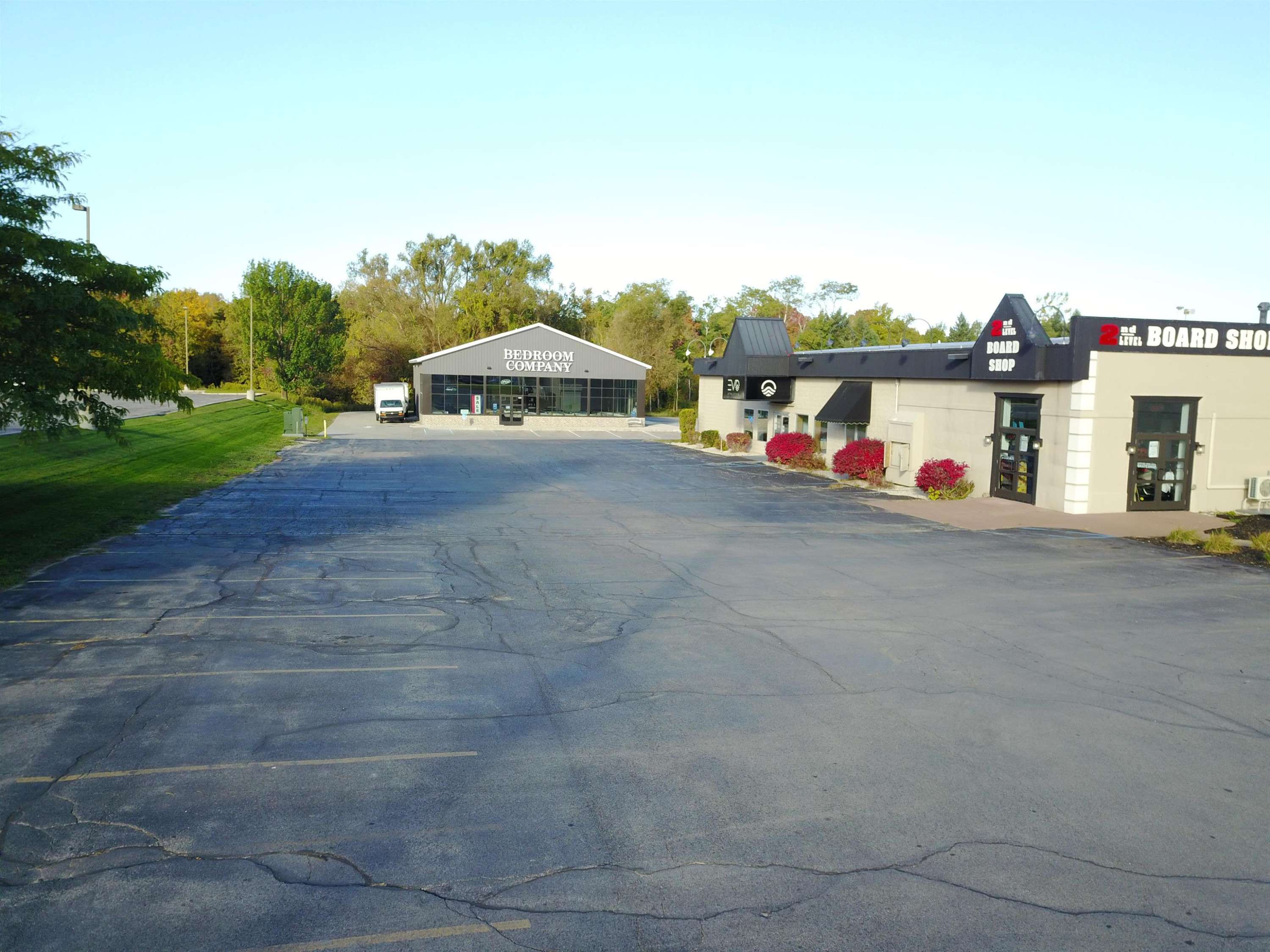 Traverse City, MI 49684,2751 N US-31 S