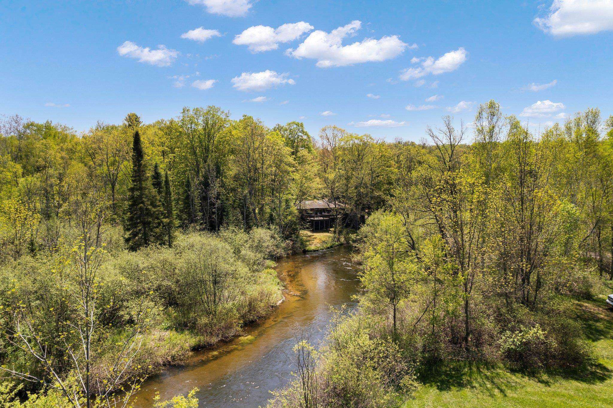 Traverse City, MI 49686,2899 River Bend