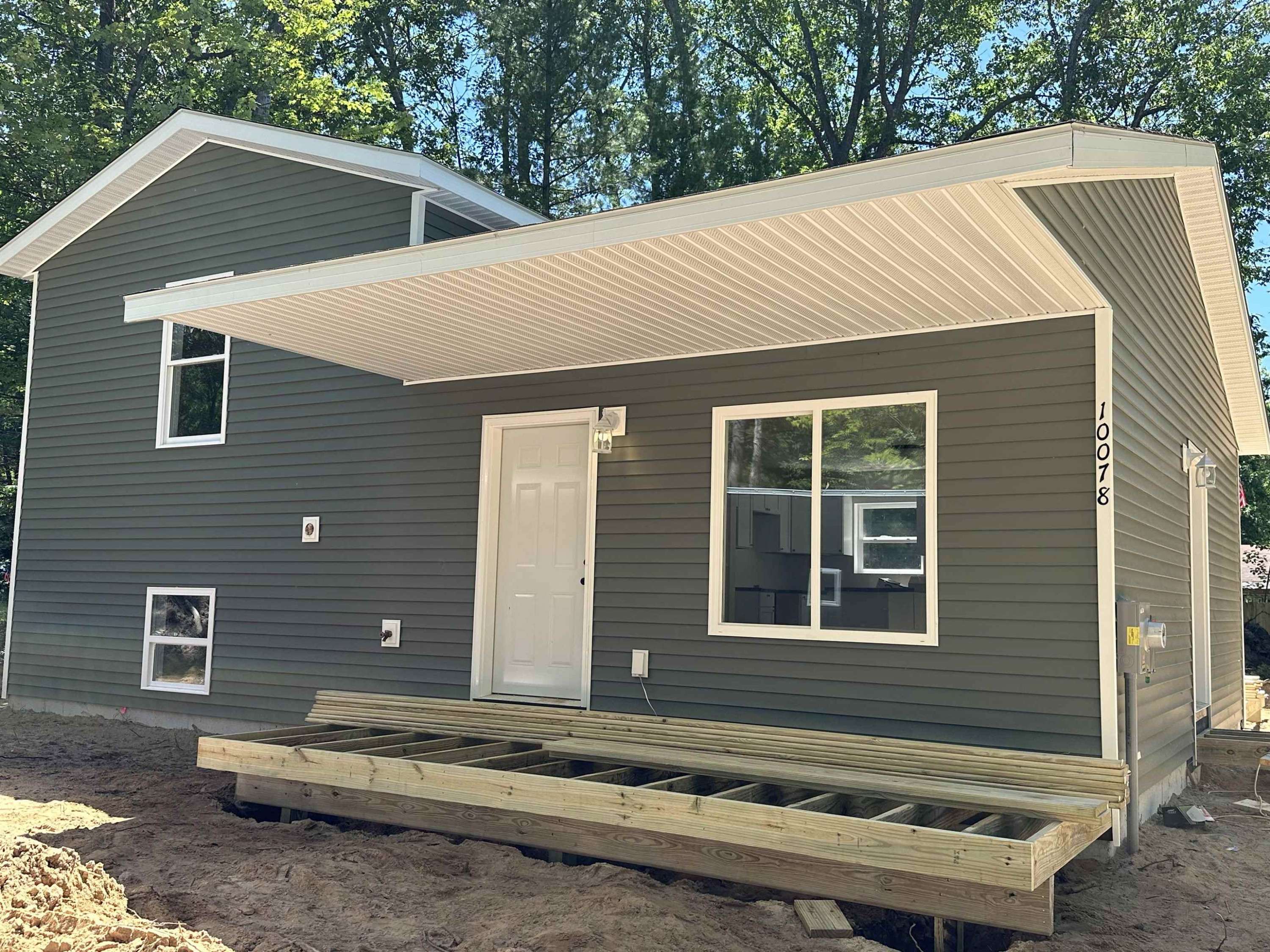 Interlochen, MI 49643,10087 Resort Trail