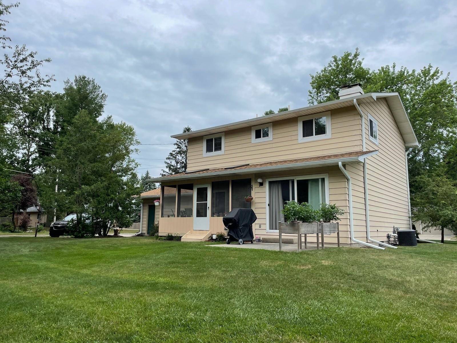 Mount Pleasant, MI 48858,1304 E Palmer Street
