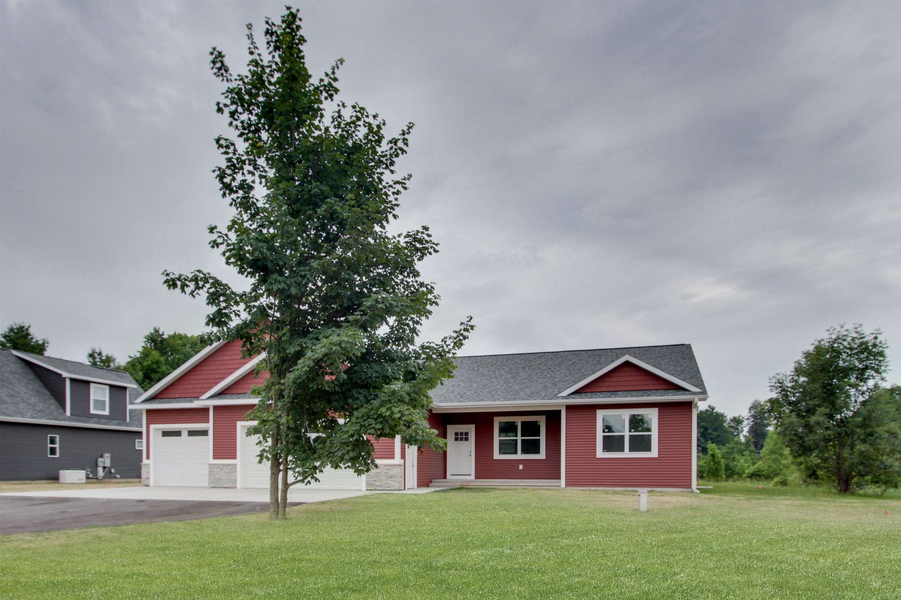 Cedar, MI 49621,2811 Sugar Maple Drive