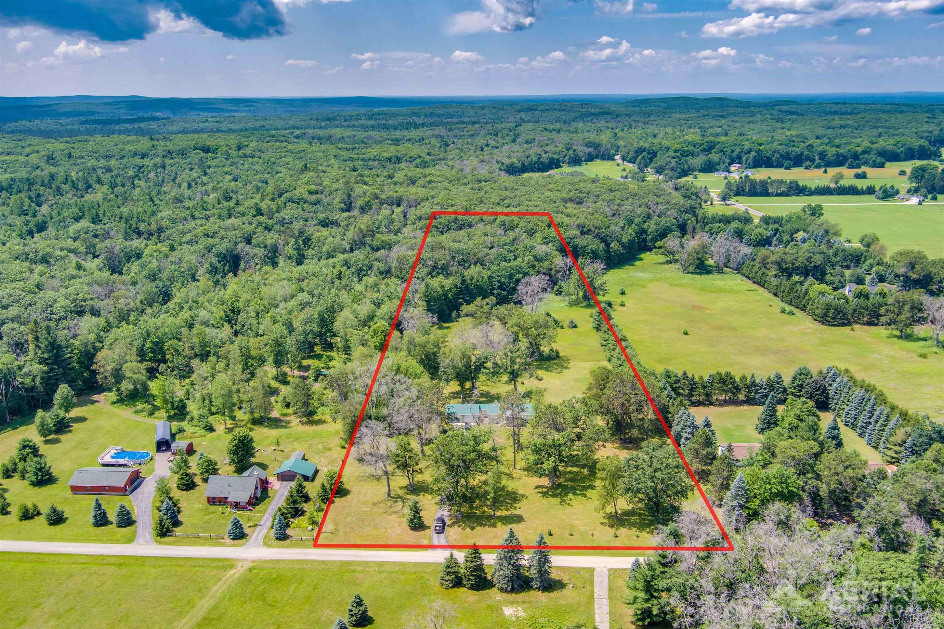 West Branch, MI 48661,415 E Baroda