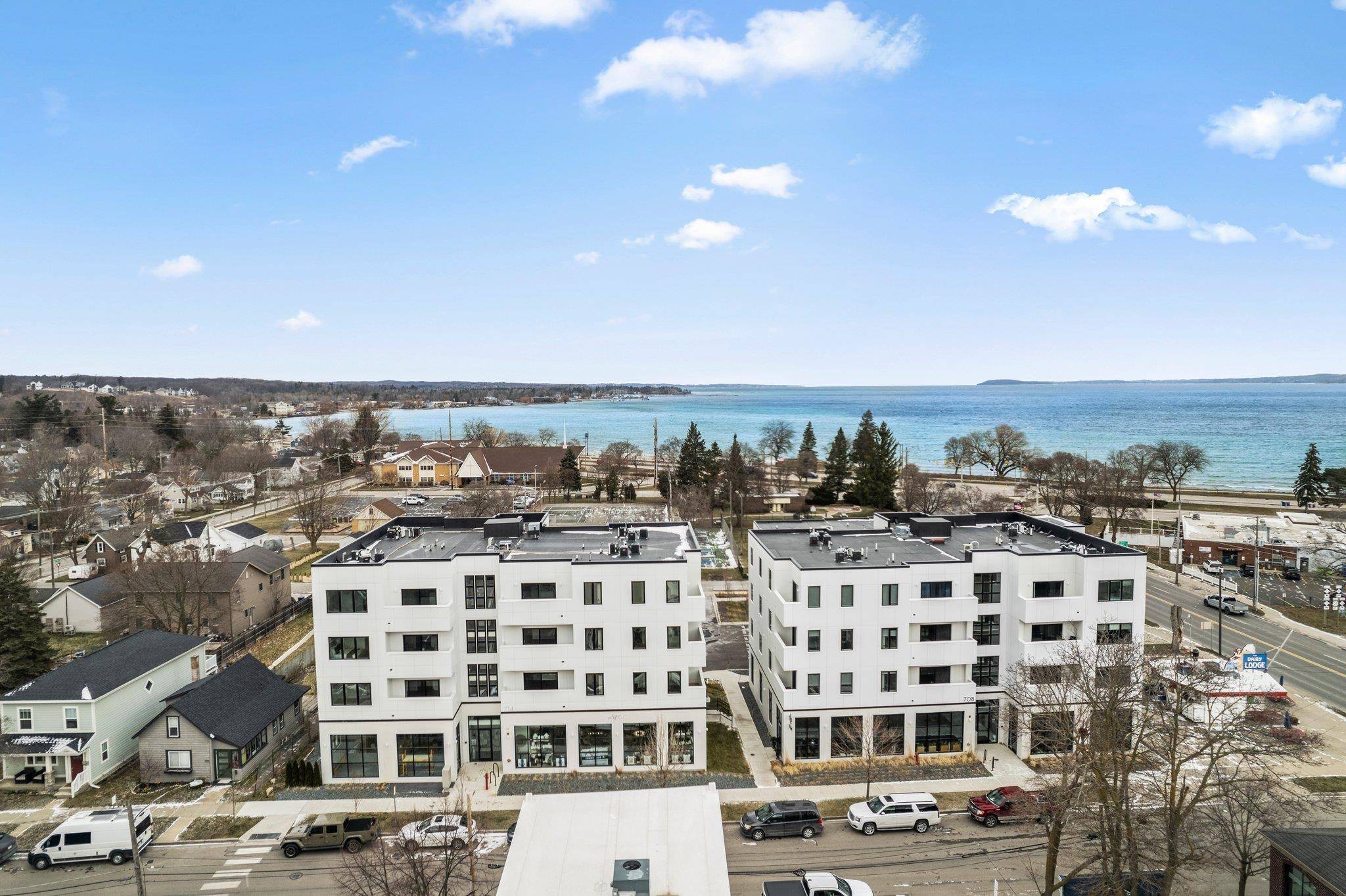 Traverse City, MI 49684,714 Randolph