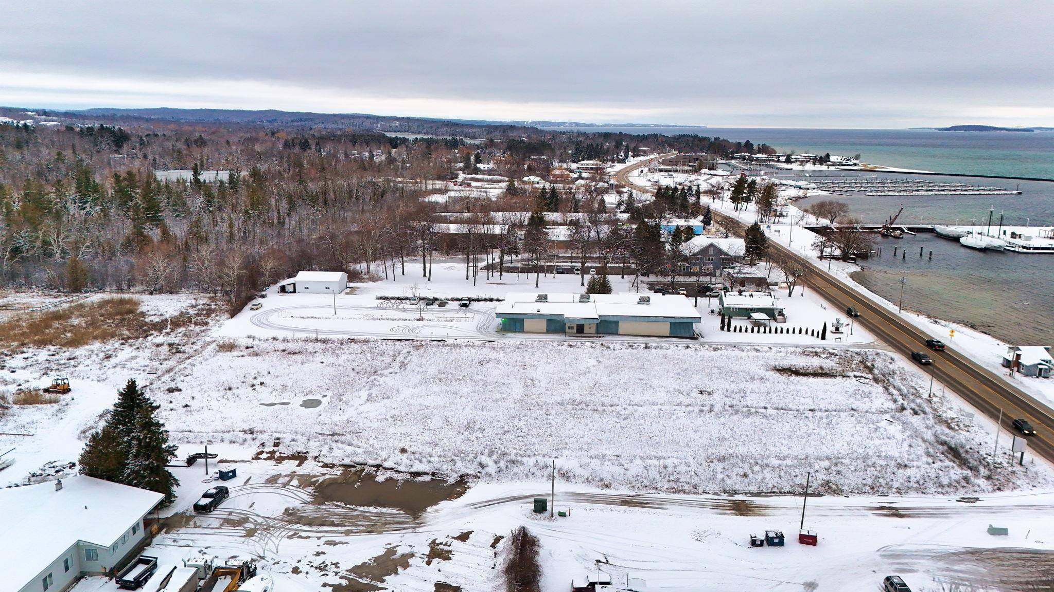 Traverse City, MI 49684,13380 SW Bay Shore Drive