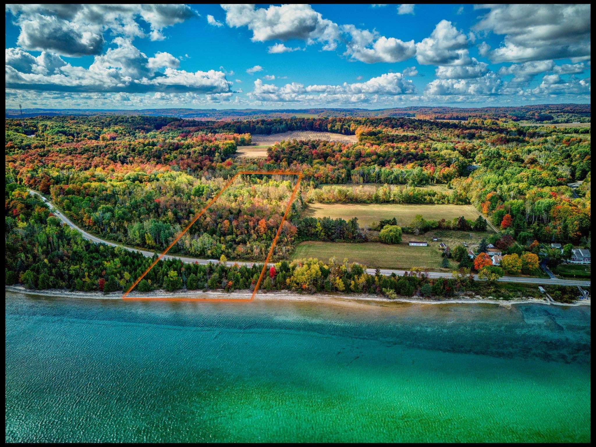 Suttons Bay, MI 49682,00 N West Bay