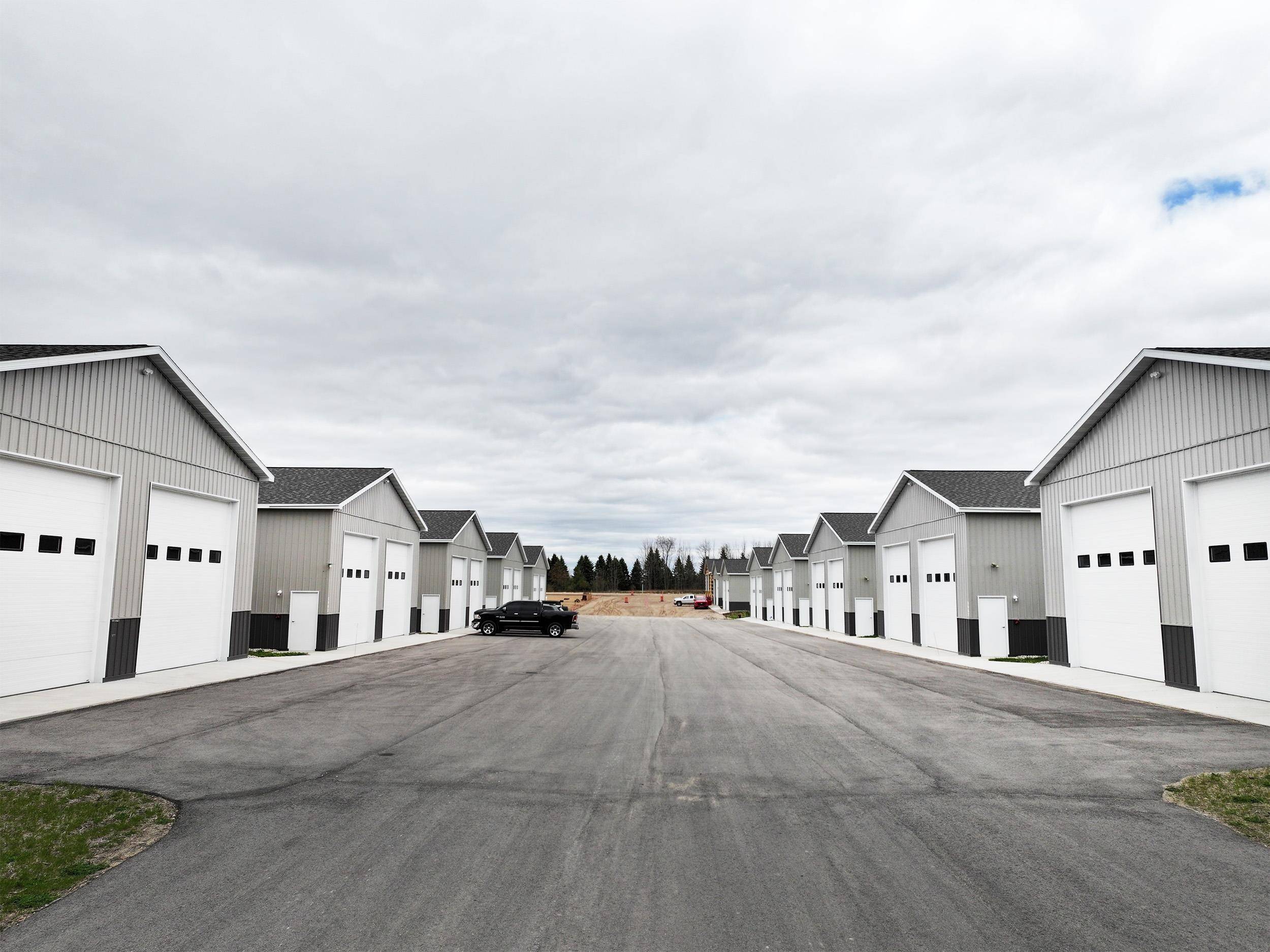 Traverse City, MI 49685,5863A Storage Loop Drive
