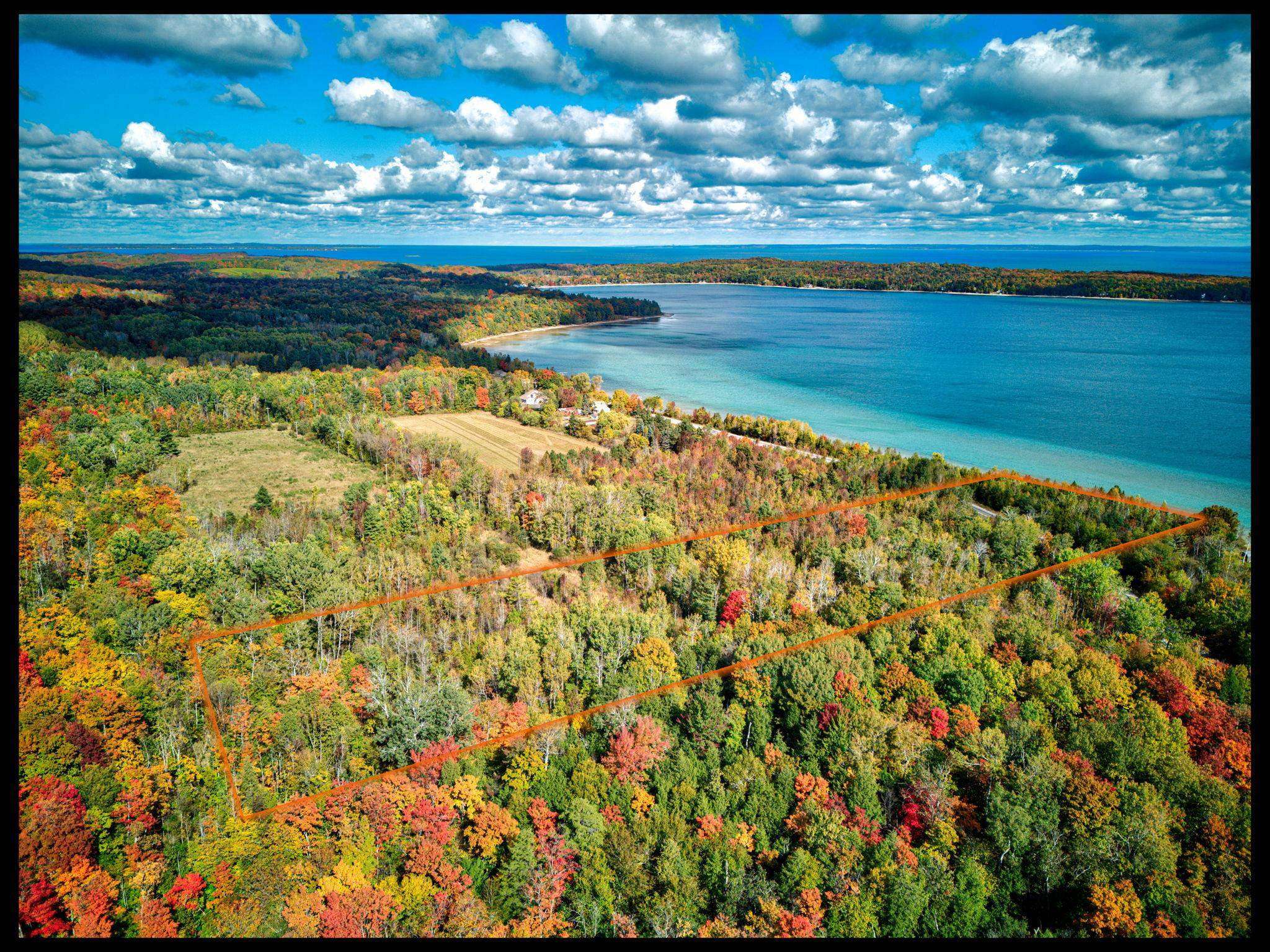 Suttons Bay, MI 49682,00 N West Bay