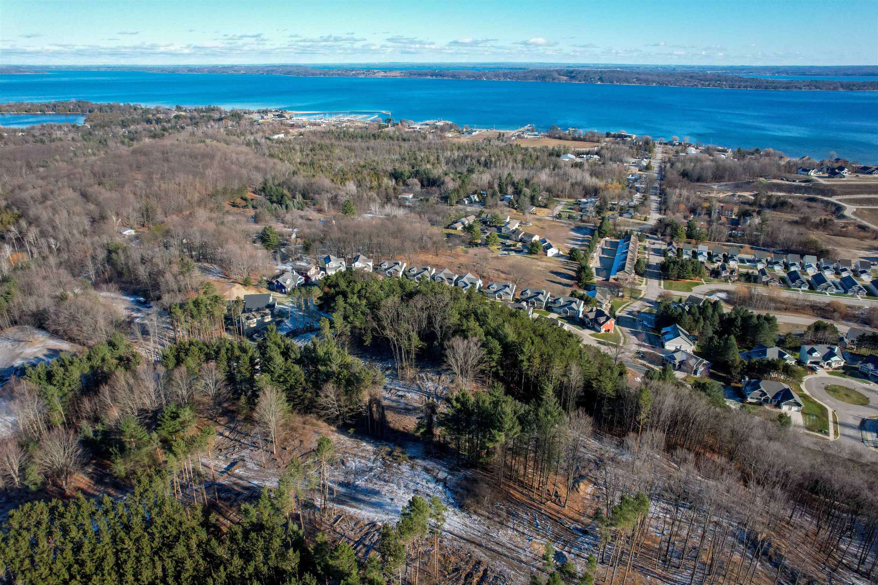 Traverse City, MI 49684,E Carter Road