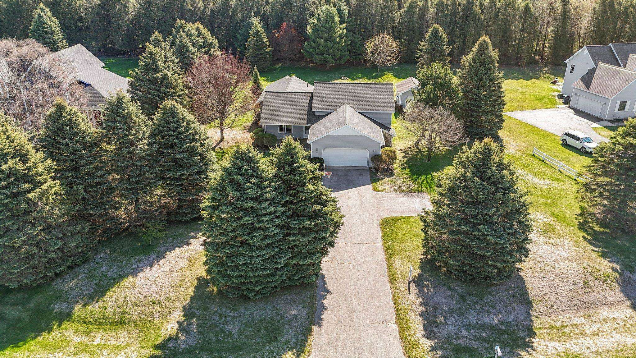 Traverse City, MI 49696,851 South Creek Court