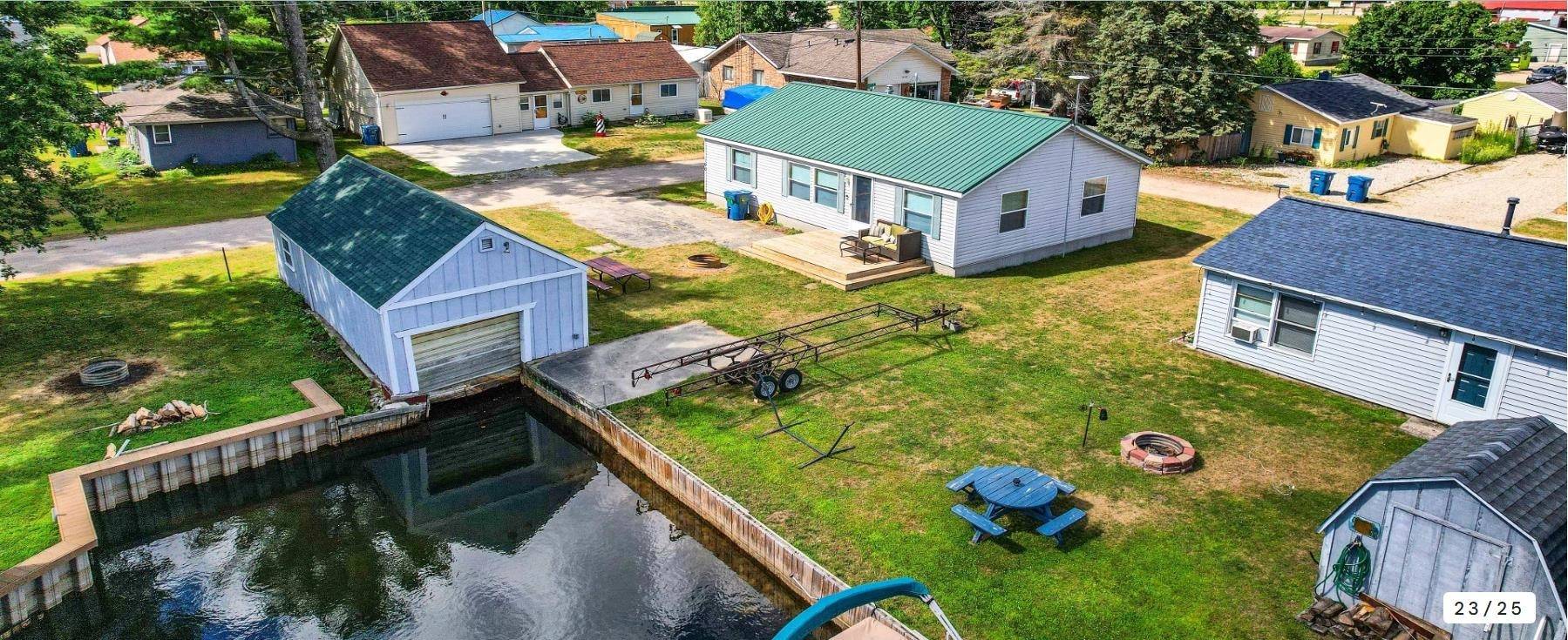Houghton Lake, MI 48629,100 Island Drive