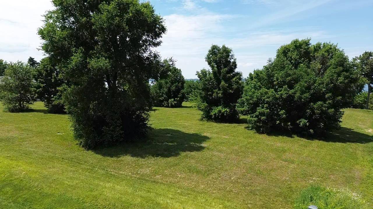 Williamsburg, MI 49690,000 Bayridge Drive