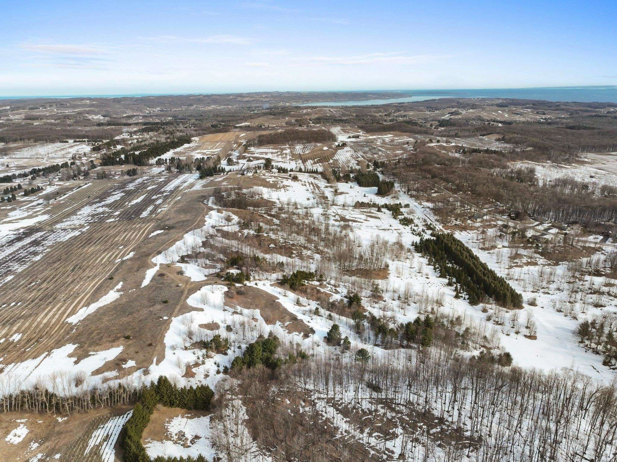 Suttons Bay, MI 49682,0 E Fort Road