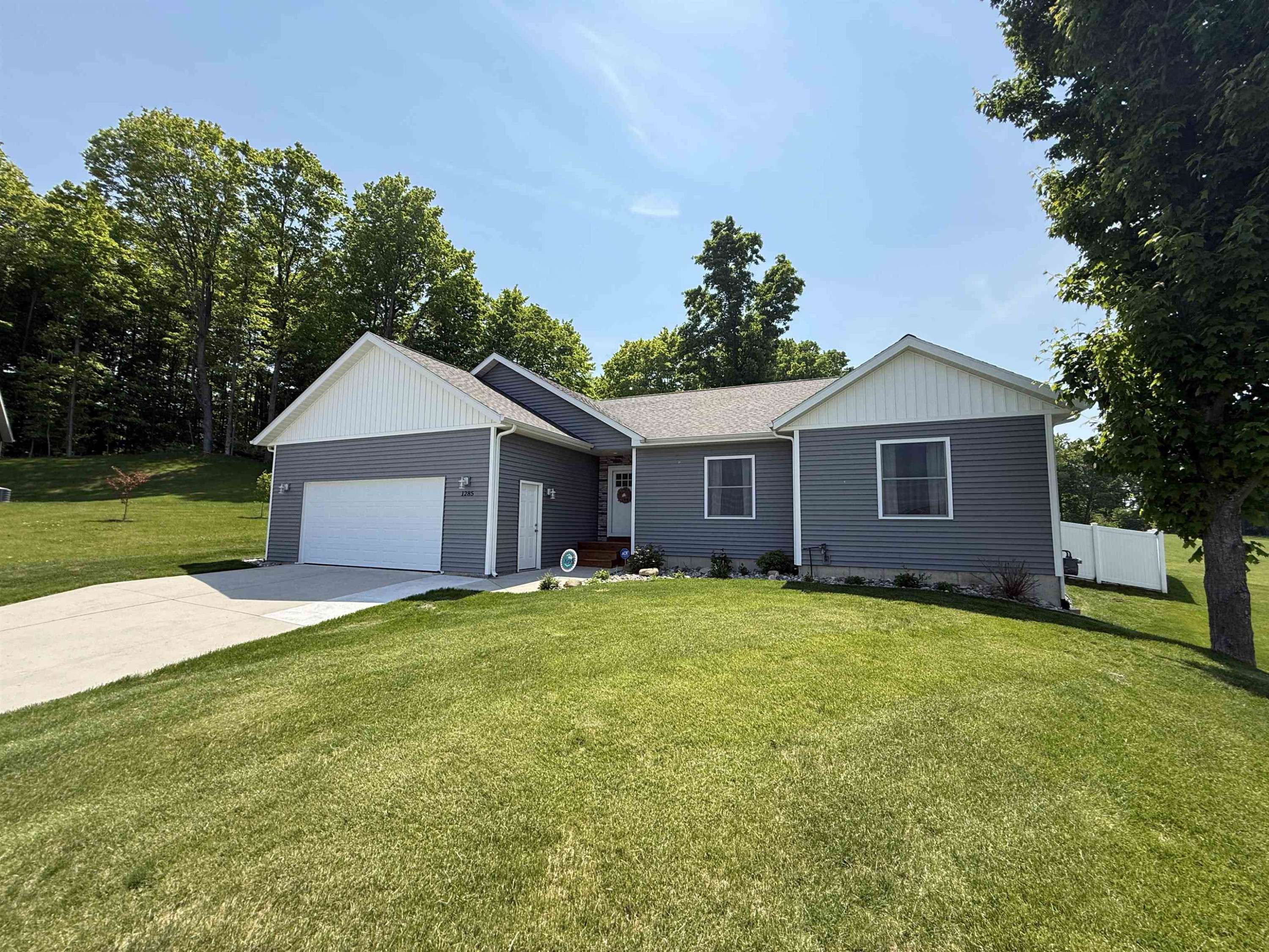Traverse City, MI 49696,1285 Mica Court