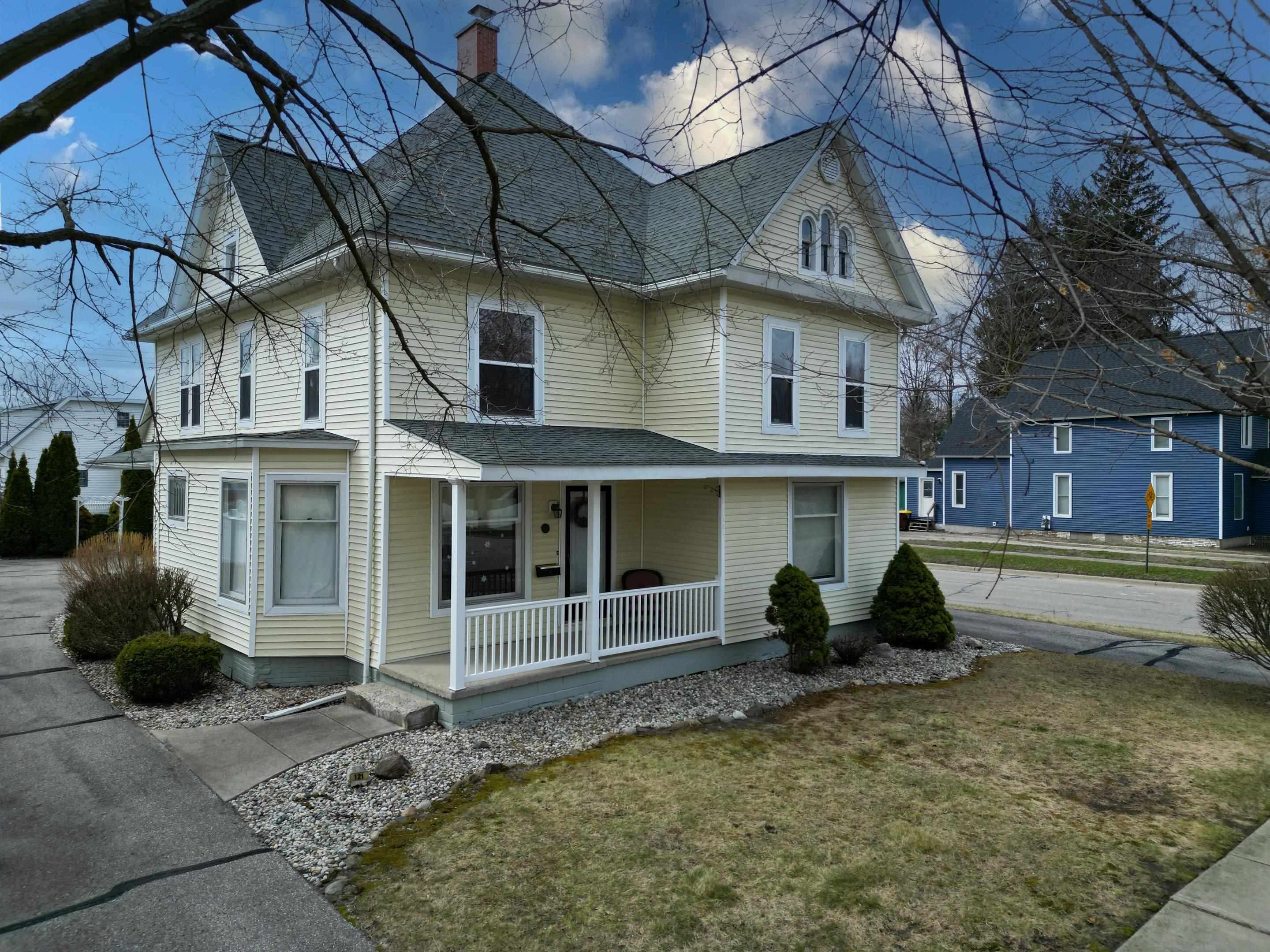 Mount Pleasant, MI 48858,121 N Fancher Street