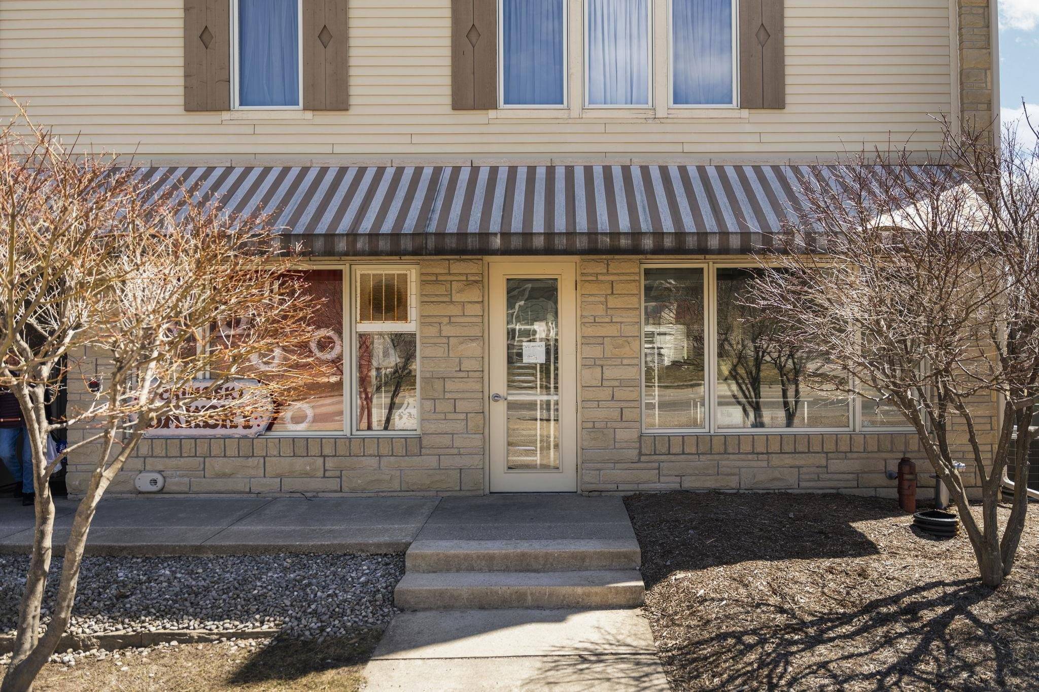 Suttons Bay, MI 49682,720 N Saint Joseph Street