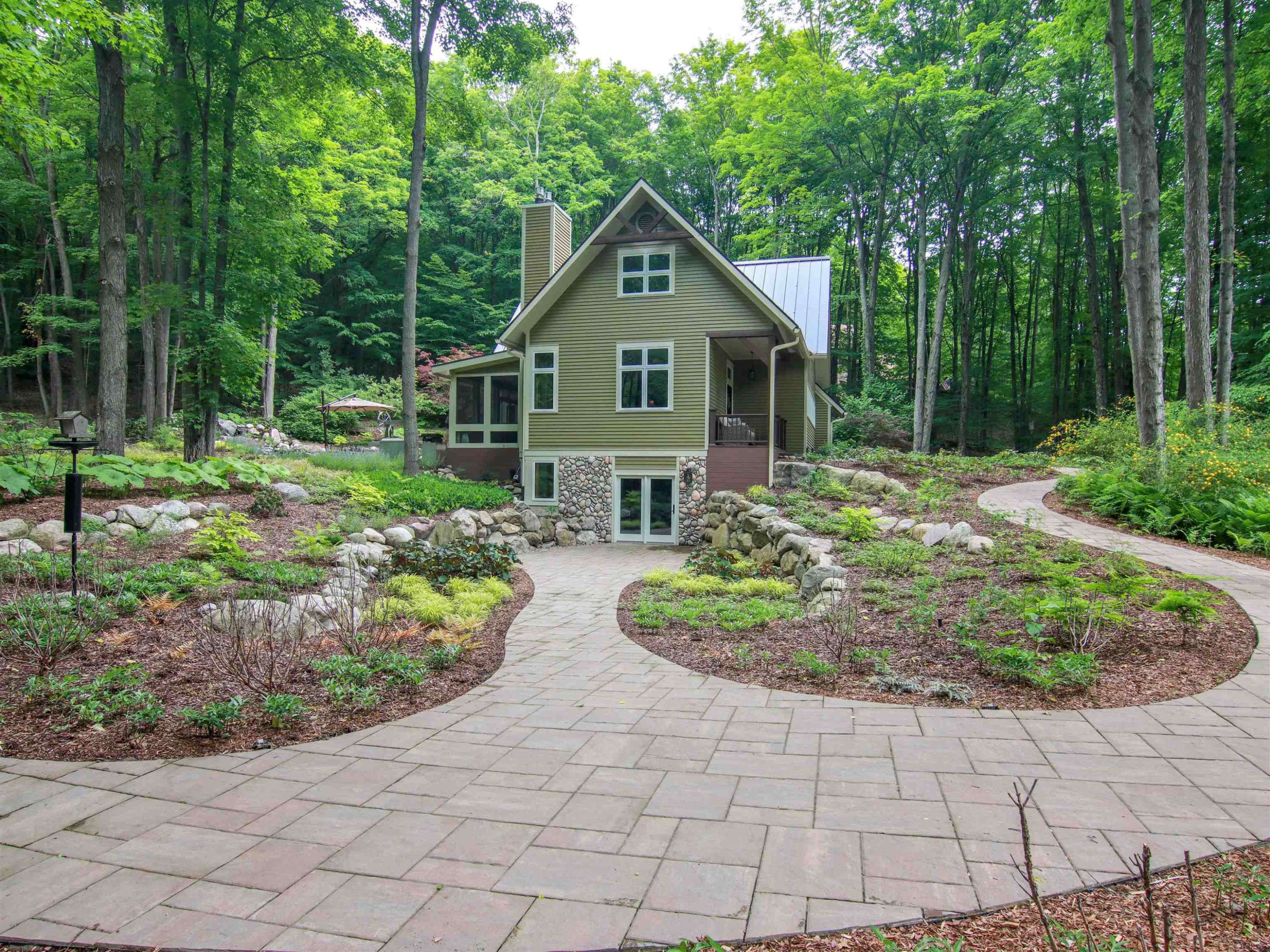 Thompsonville, MI 49683,11610 Mountain Woods Drive