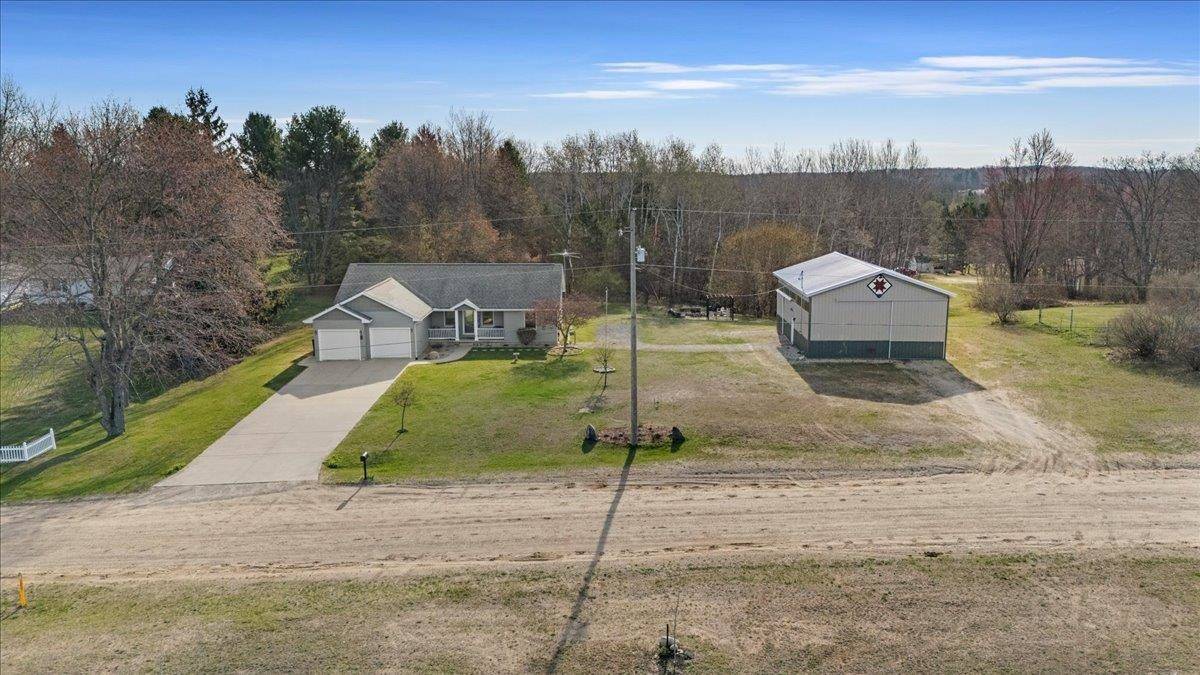 Harrison, MI 48625,775 S 2nd Street