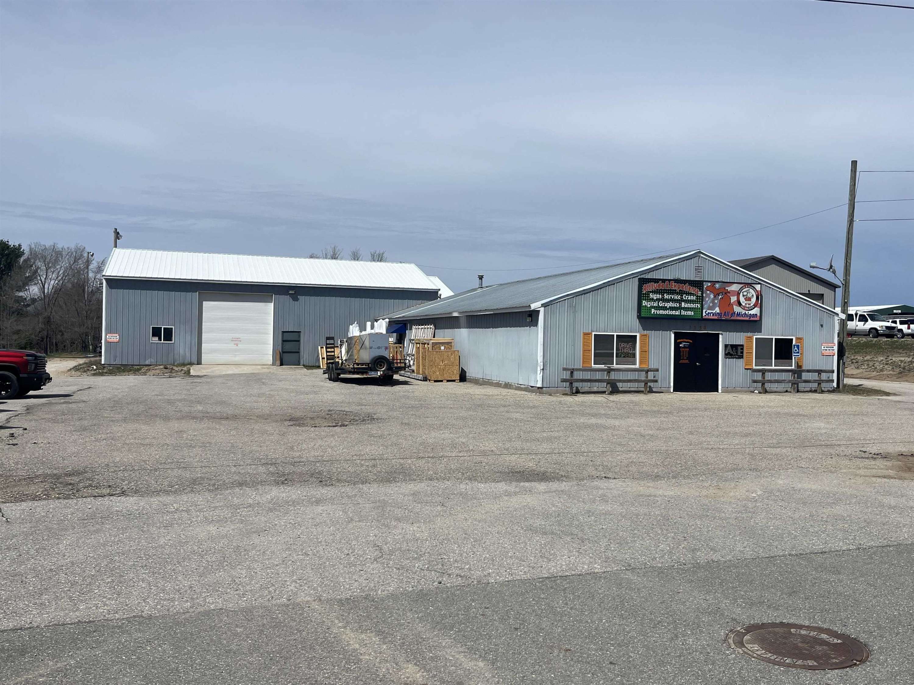 Traverse City, MI 49685,1230 S M-37