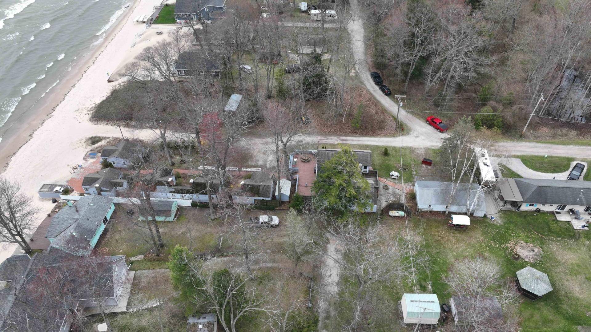 Au Gres, MI 48703,5883 S Lake Lane