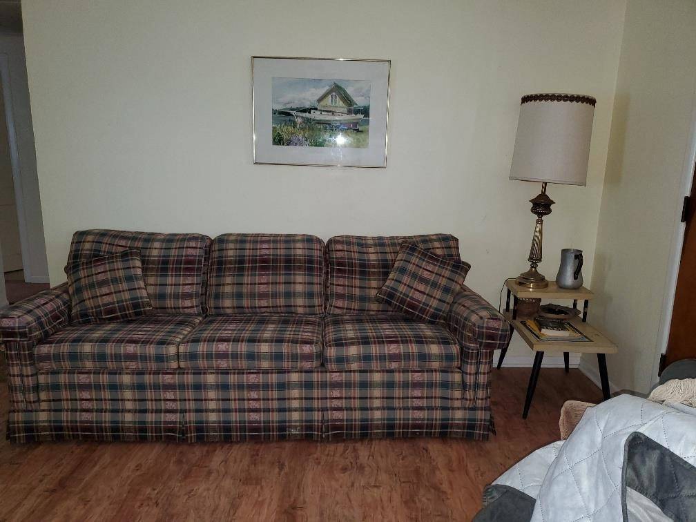 Weidman, MI 48893,5630 W Lake Shore Drive