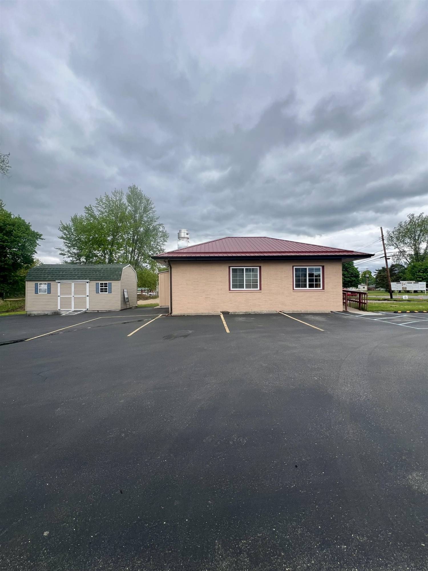 Lakeview, MI 48850,9743 N Greenville Road