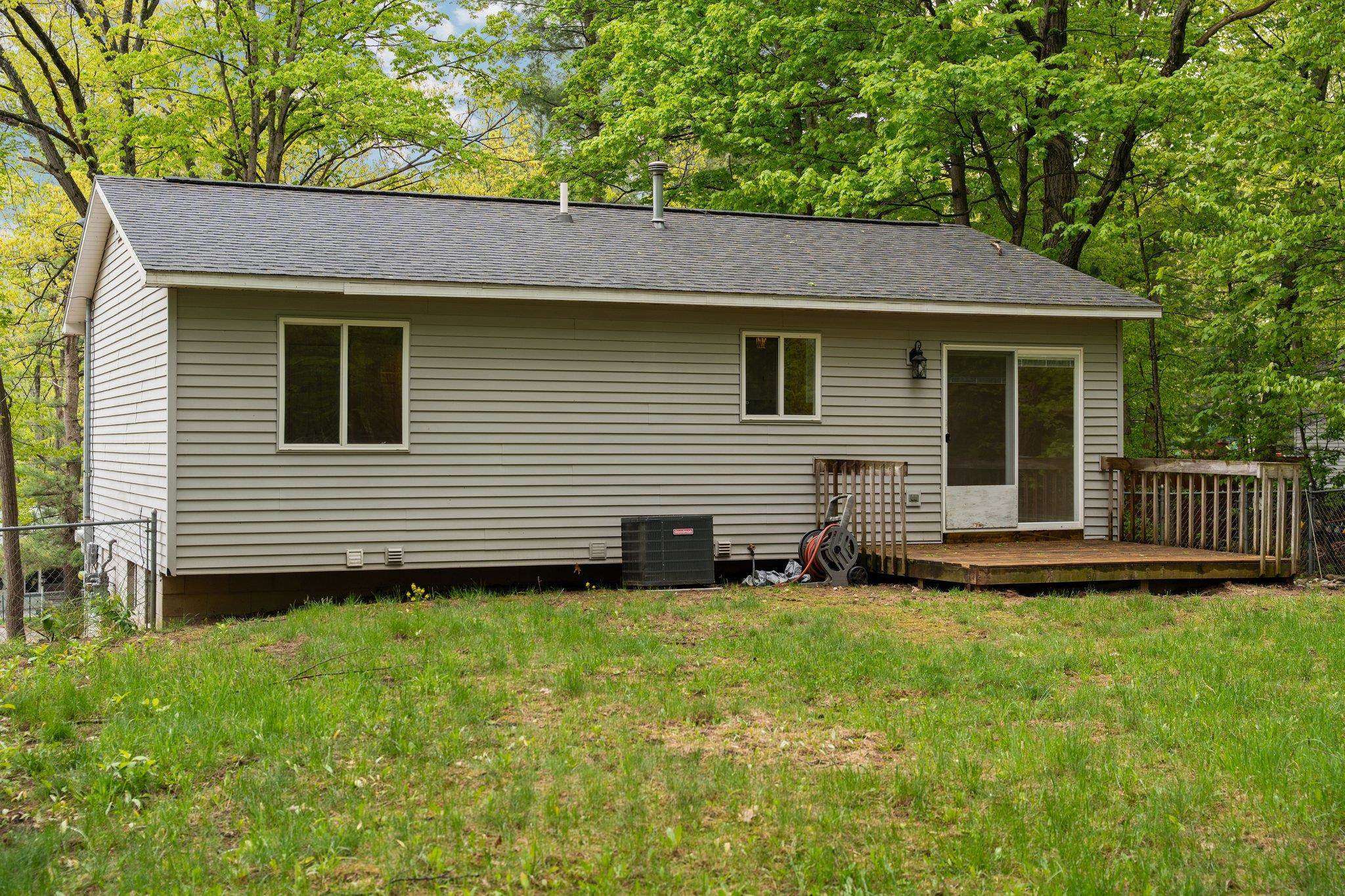 Lake Ann, MI 49650,18864 Lakewood Circle