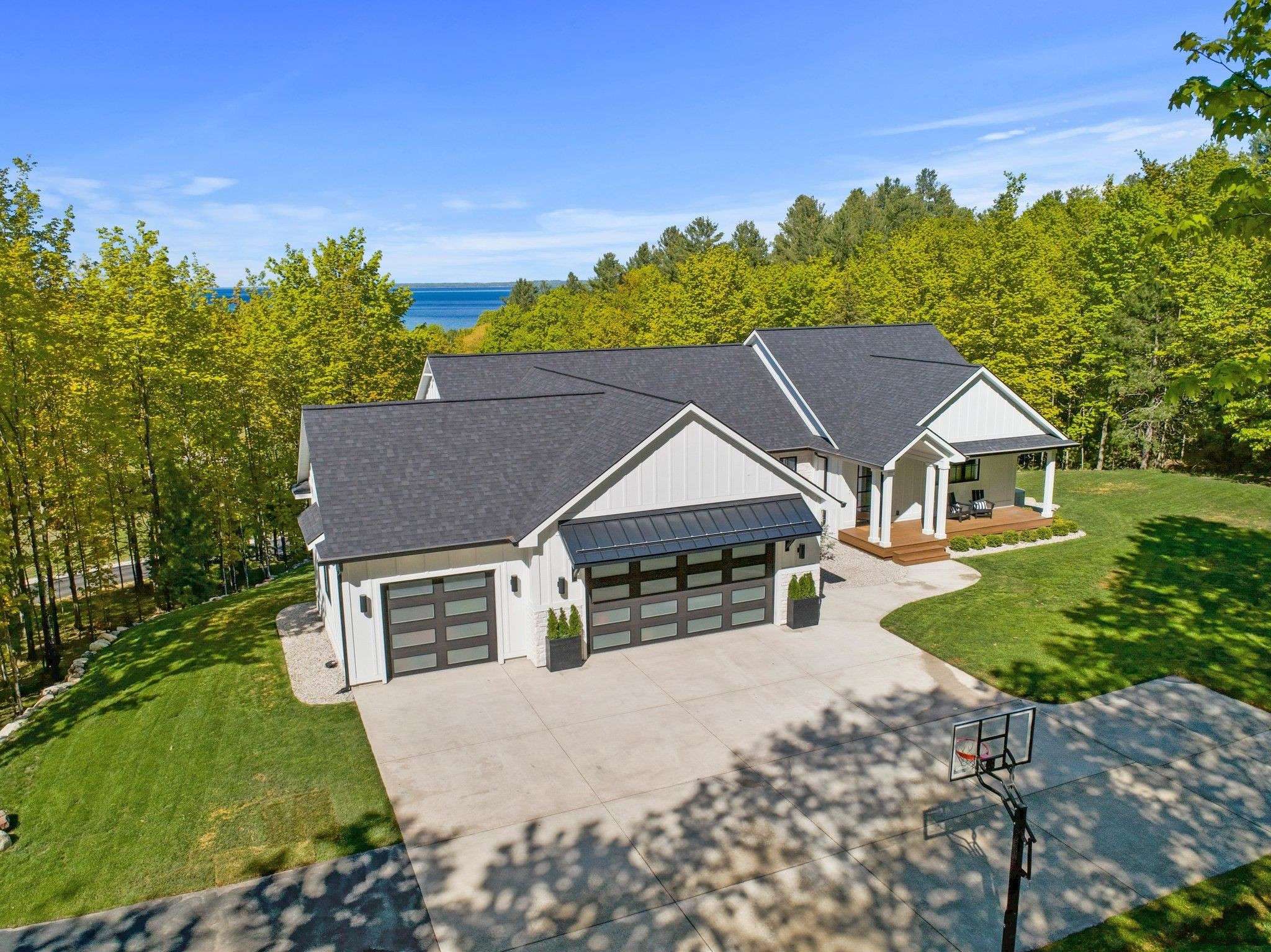 Traverse City, MI 49684,6848 S Carol Ann Drive