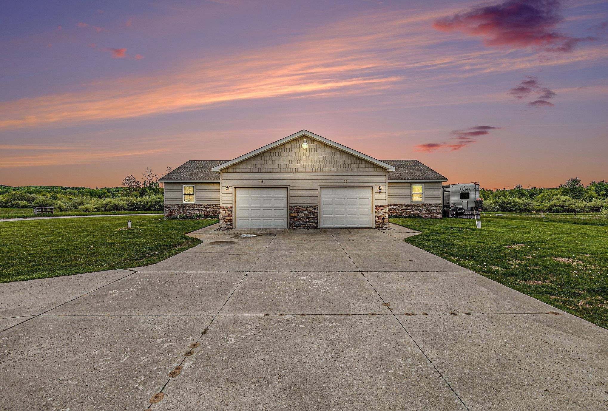 Benzonia, MI 49616,225 Fox Lane