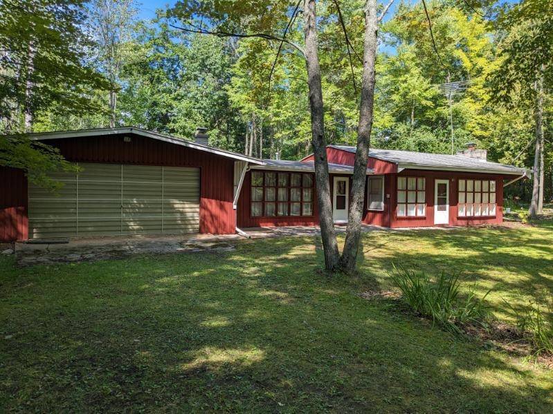 Hale, MI 48739,8162 Beech Street