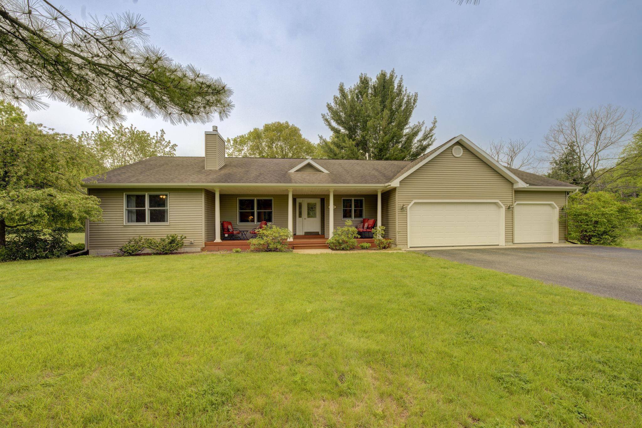 Traverse City, MI 49685,10247 Fishers Run
