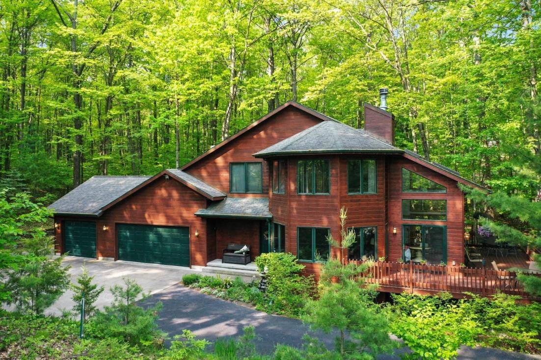 Roscommon, MI 48653,211 Gardners Grove