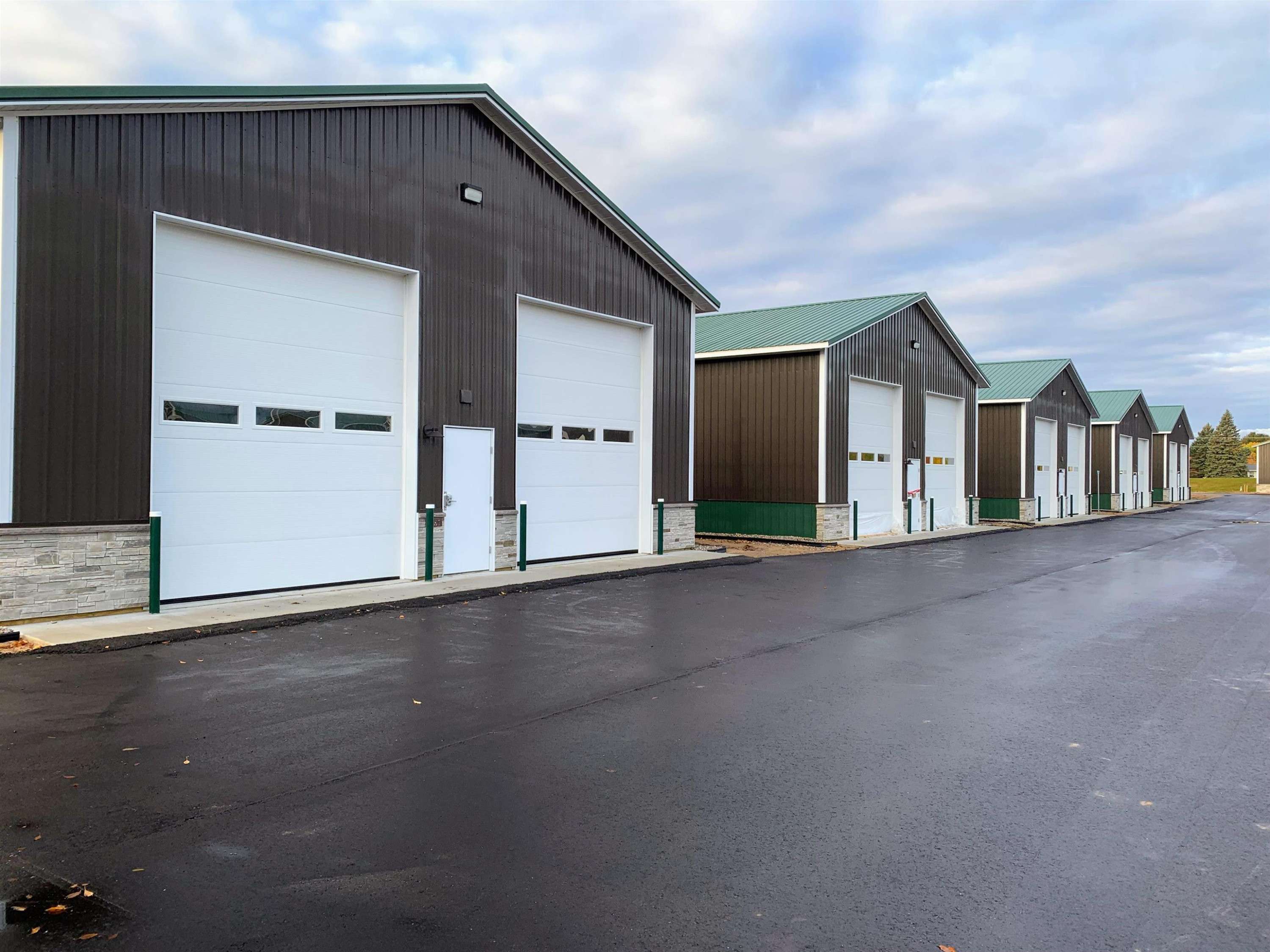 Traverse City, MI 49685,3900 Sled Shed Lane