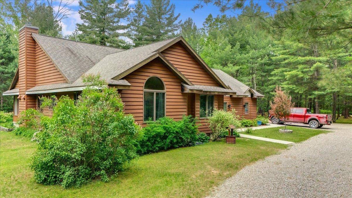 Houghton Lake, MI 48629,6369 Wooded Trail