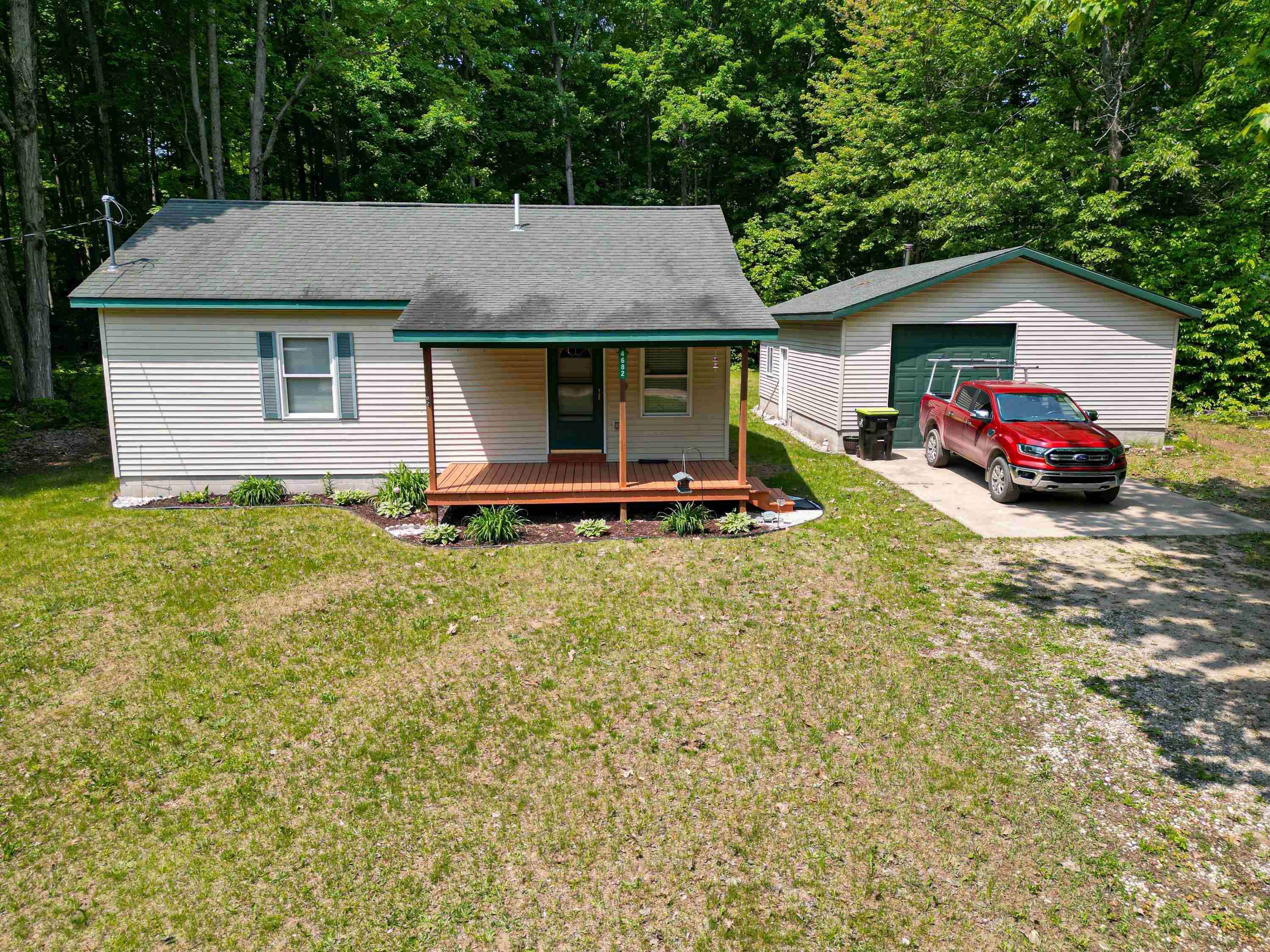 Kalkaska, MI 49646,4862 E Circle Drive NE